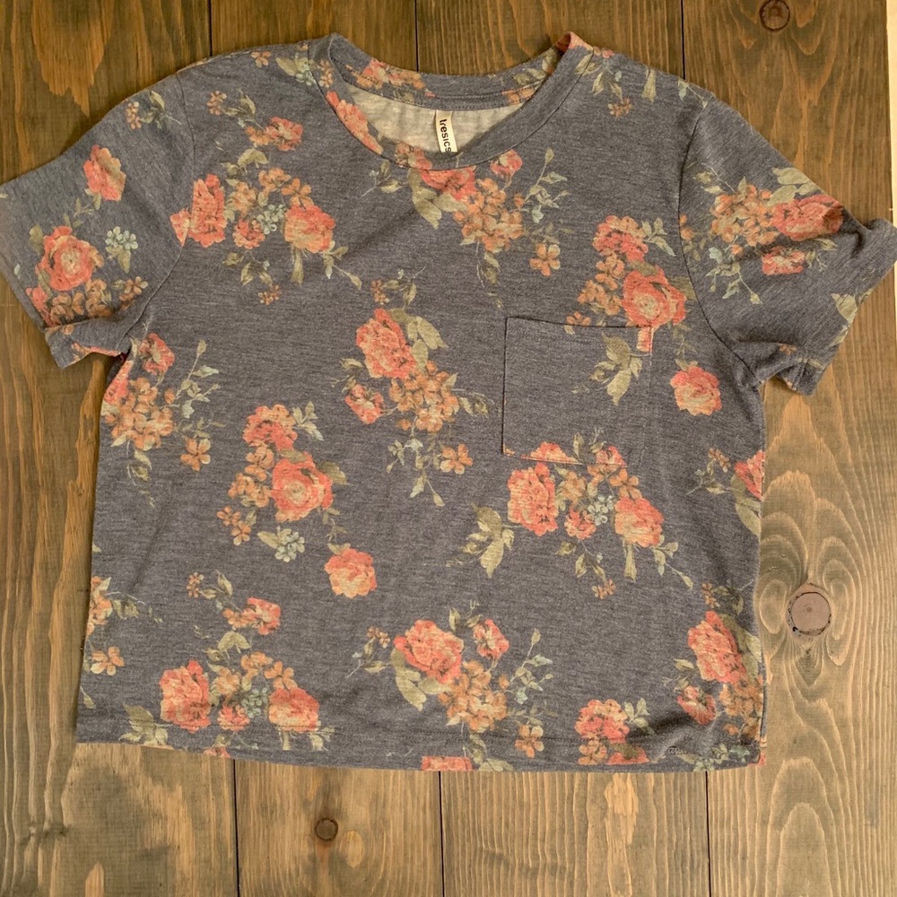Tresics Floral Tee